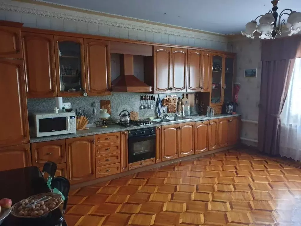 Дом в Белгородская область, Валуйки Набережная ул., 39 (206 м) - Фото 1