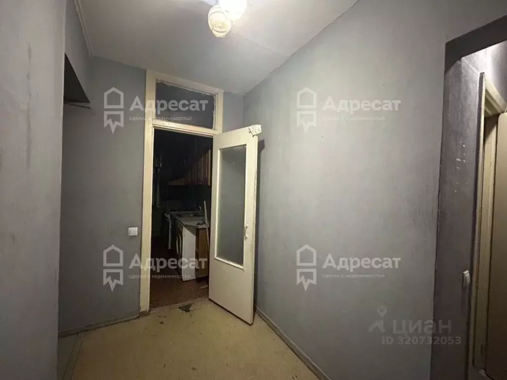 1-к кв. Волгоградская область, Волгоград ул. Кирова, 96 (42.0 м) - Фото 1