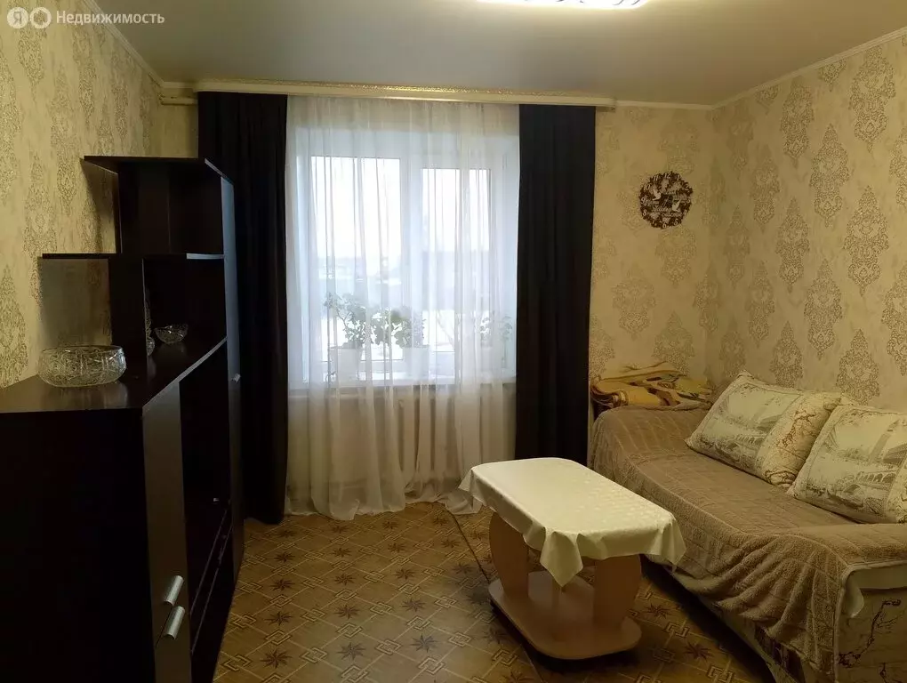 3-комнатная квартира: Друженское сельское поселение, посёлок ... - Фото 1