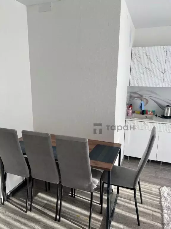 Студия Челябинская область, Челябинск ул. Блюхера, 123 (24.0 м) - Фото 2