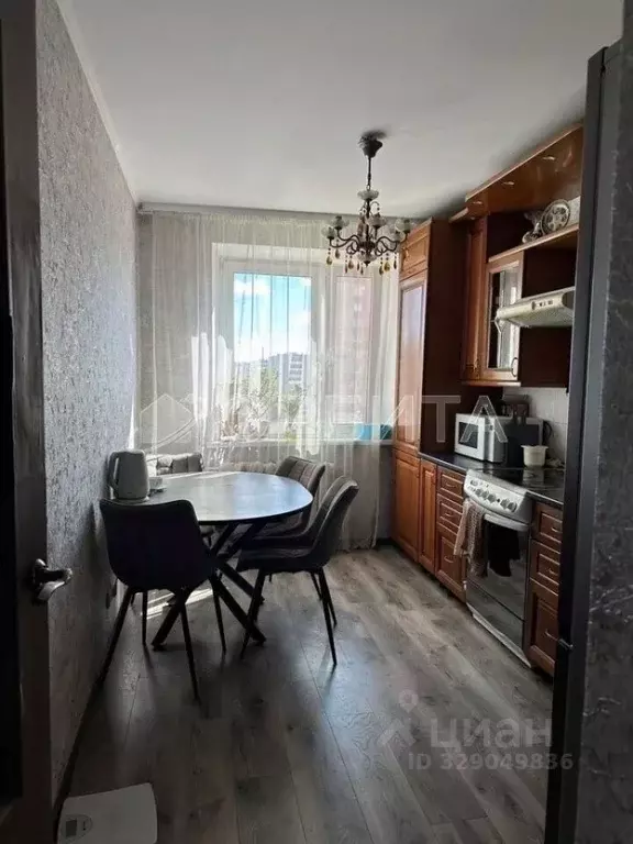 3-к кв. Тюменская область, Тюмень ул. Пермякова, 60 (70.2 м) - Фото 1