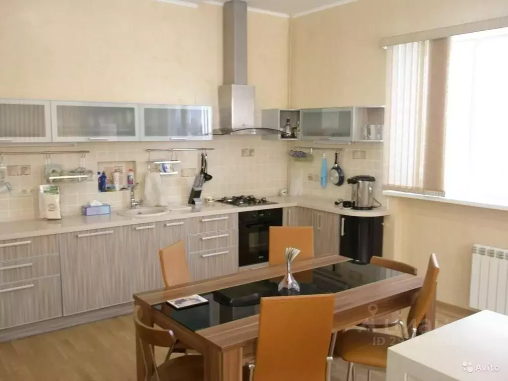 Дом в Самарская область, Самара Жигулевские Ворота мкр,  (250 м) - Фото 1