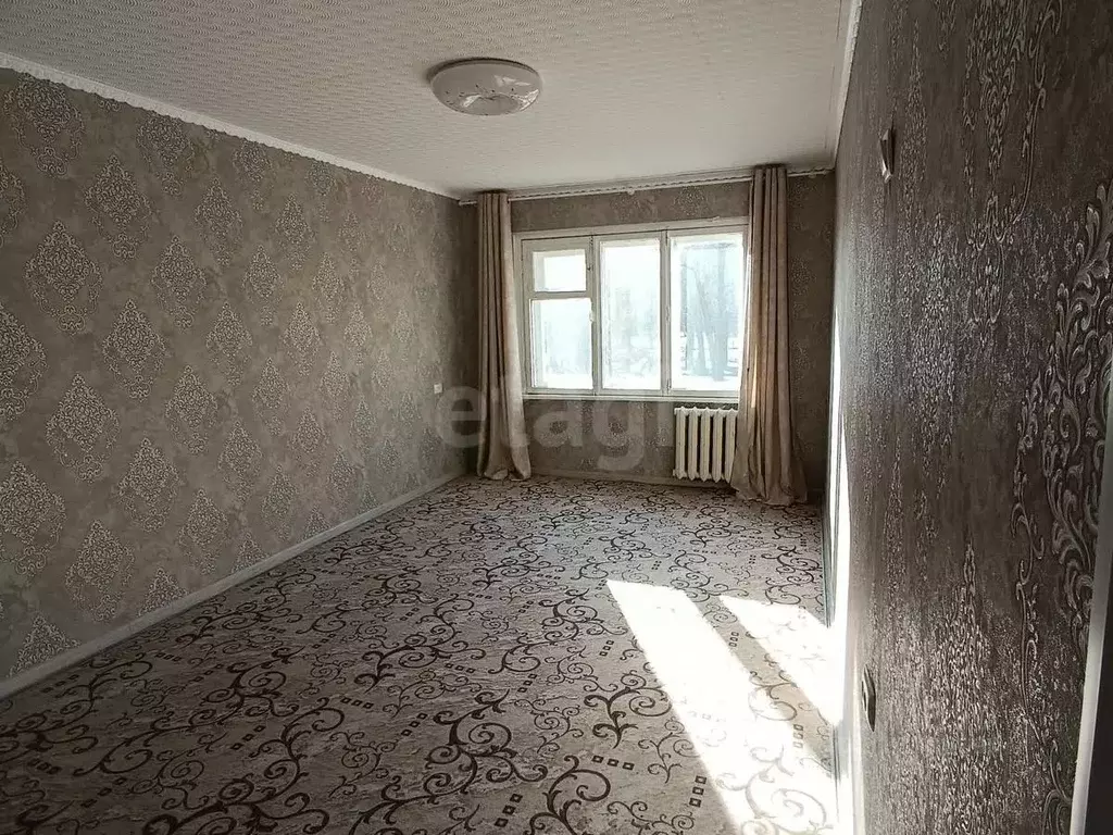 2-к кв. Вологодская область, Череповец ул. Краснодонцев, 46 (43.6 м) - Фото 0