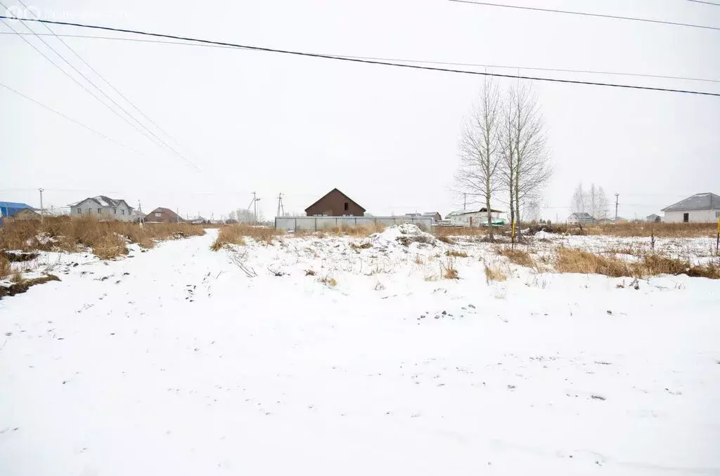 Участок в Ишимский район, деревня Комсомольская (6 м) - Фото 0