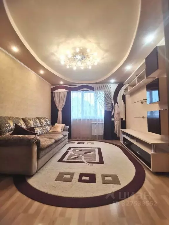 2-к кв. Оренбургская область, Оренбург ул. Юных Ленинцев, 12 (50.0 м) - Фото 1