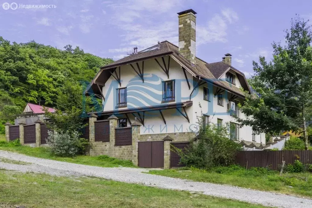 Дом в посёлок городского типа Красная Поляна, Турбинная улица, 3 ... - Фото 1