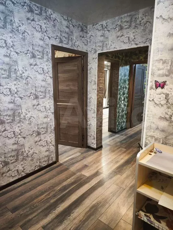 2-к. квартира, 65 м, 1/5 эт. - Фото 1