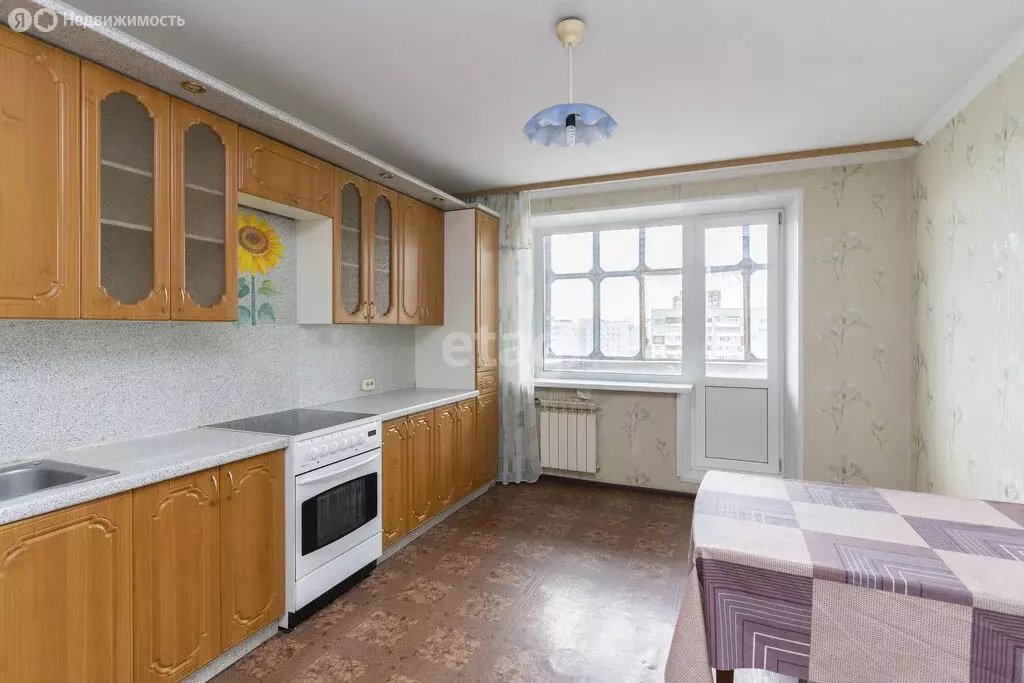 3-комнатная квартира: Тюмень, улица Мельникайте, 125 (96.7 м) - Фото 1