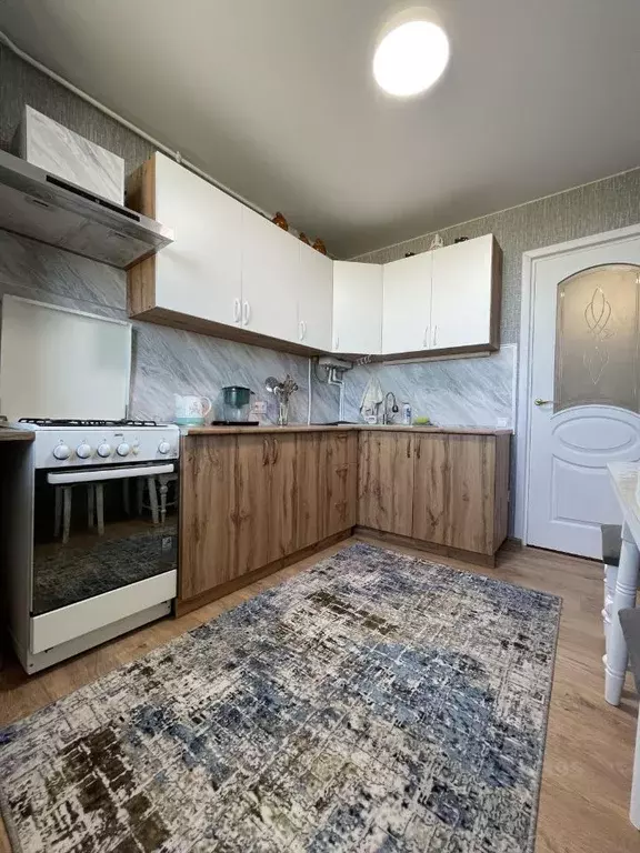 2-к кв. Севастополь ул. Генерала Коломийца, 5 (60.0 м) - Фото 1