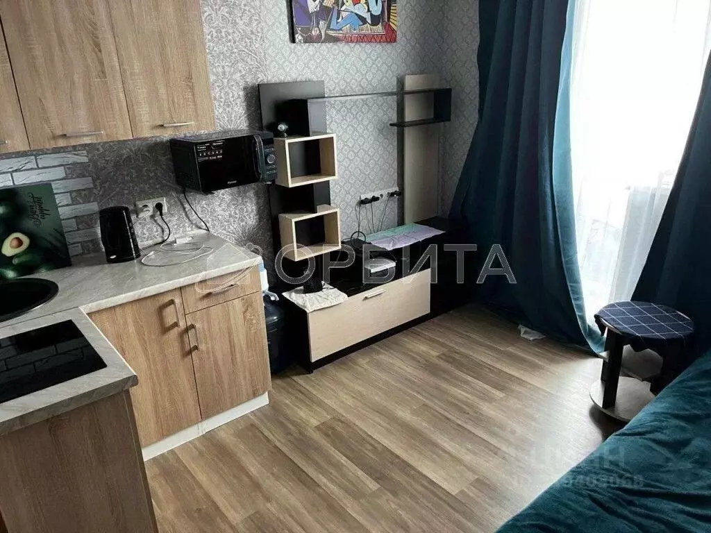Студия Тюменская область, Тюмень ул. Верхнетарманская, 3 (20.0 м) - Фото 1