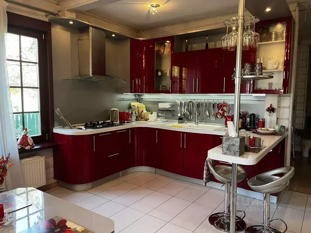 Коттедж, 220 м - Фото 0