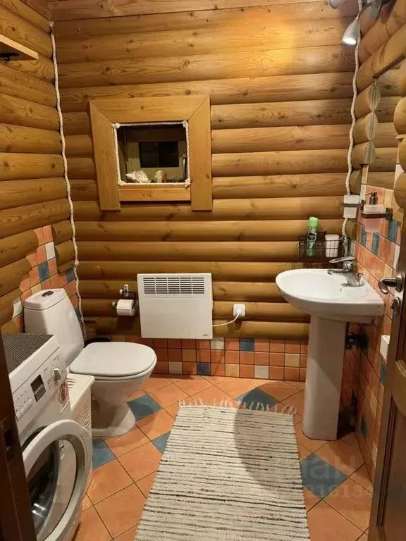 Дом в Новгородская область, Новгородский район, Савинское с/пос, пос. ... - Фото 2