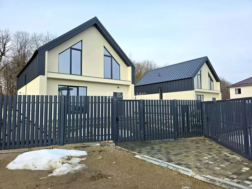 Дом в Калининградская область, Гурьевский муниципальный округ, пос. ... - Фото 1