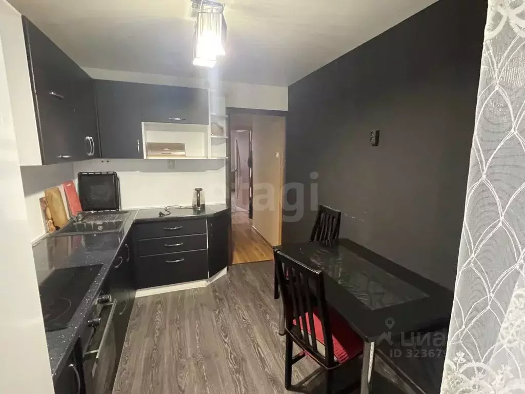 2-к кв. Челябинская область, Южноуральск ул. Космонавтов, 21 (53.9 м) - Фото 0