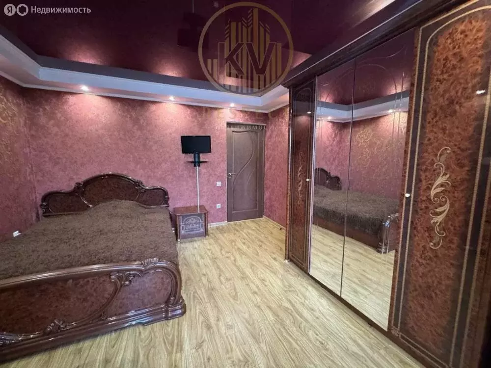 3-комнатная квартира: Пятигорск, улица Адмиральского, 35/2 (80 м) - Фото 1