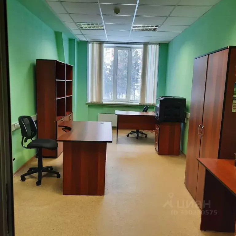 Помещение свободного назначения в Саха (Якутия), Нерюнгри ул. ... - Фото 1