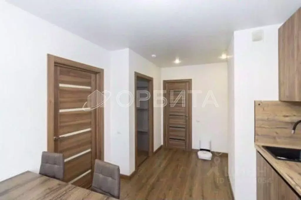 2-к кв. Тюменская область, Тюмень ул. Первооткрывателей, 10 (41.6 м) - Фото 2