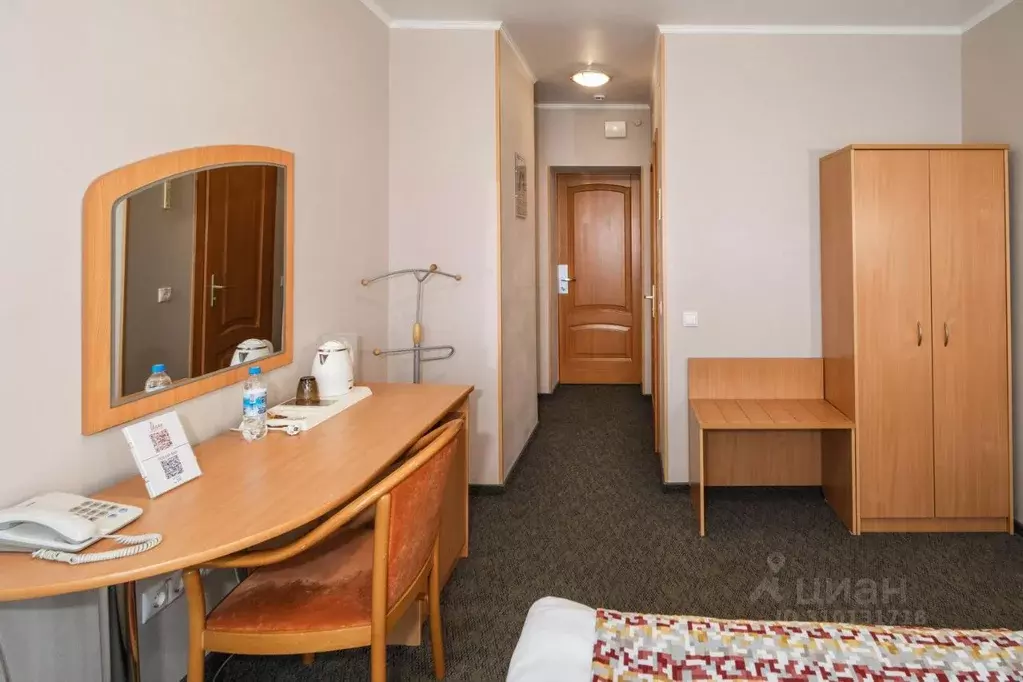 Комната Омская область, Омск ул. Лермонтова, 2 (16.0 м) - Фото 1