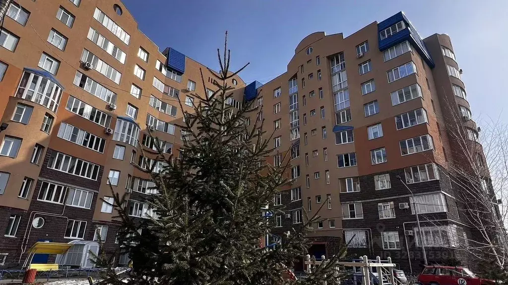 Помещение свободного назначения в Омская область, Омск просп. ... - Фото 1