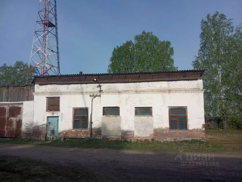 Гараж в Красноярский край, Козулька пгт ул. Октябрьская, 47 (107 м) - Фото 1