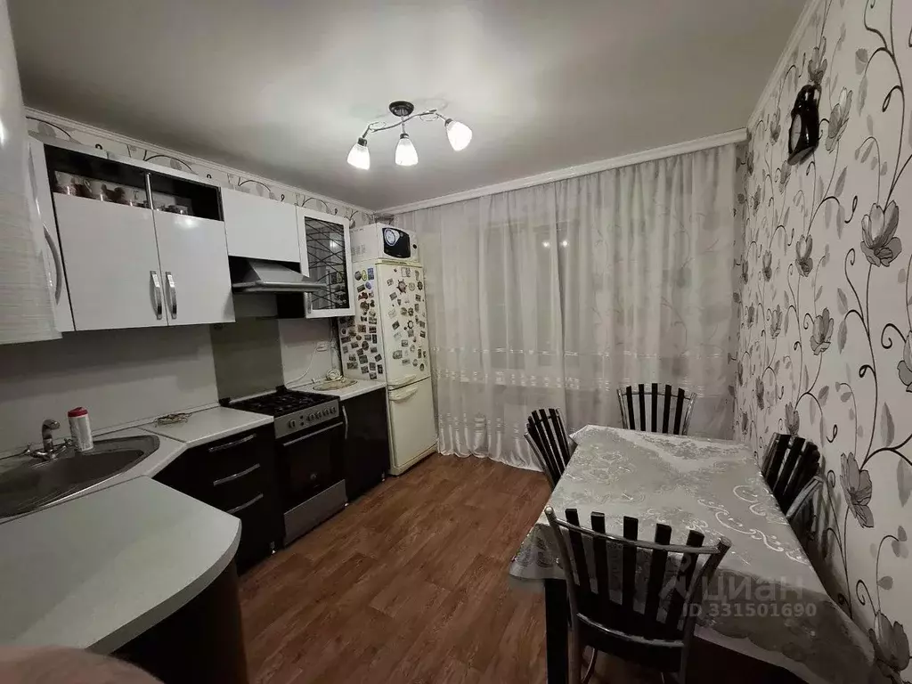 2-к кв. Пензенская область, Пенза ул. Кижеватова, 37 (55.0 м) - Фото 2