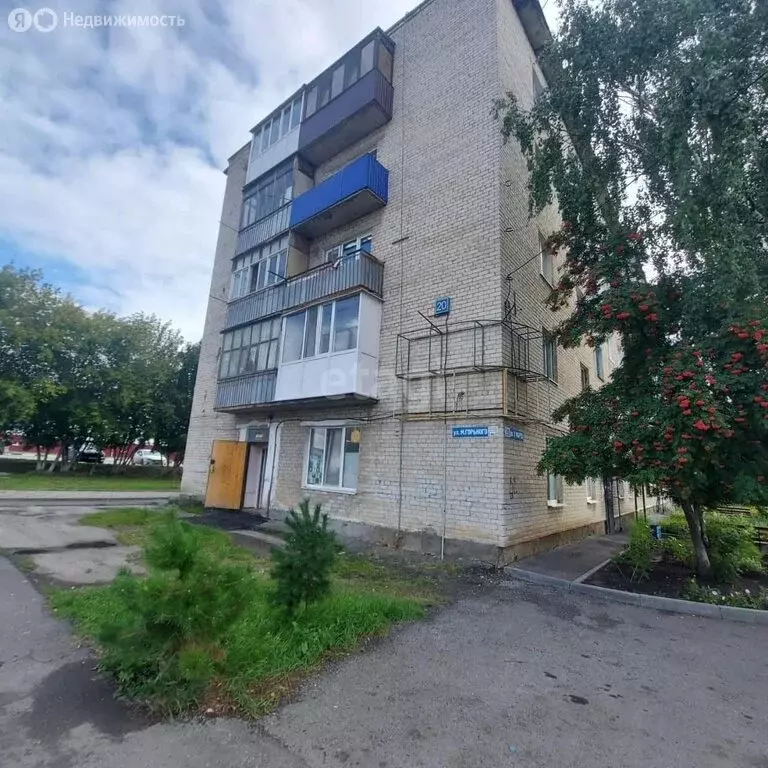 2-комнатная квартира: Ишим, улица 8 Марта, 20 (45 м) - Фото 1