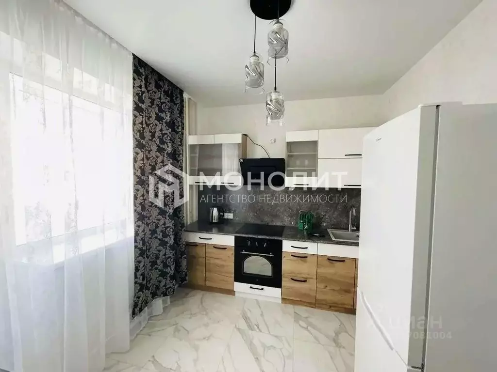 1-к кв. Белгородская область, Старый Оскол Степной мкр, 6 (42.0 м) - Фото 1