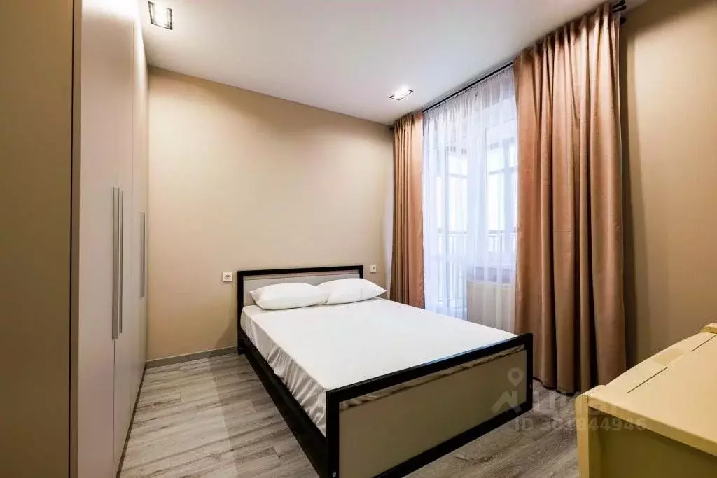1-к кв. Татарстан, Казань ул. Серова, 50к2 (50.0 м) - Фото 0