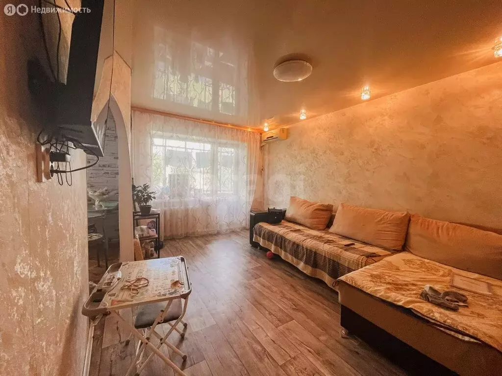 3-комнатная квартира: Аша, улица 40 лет Победы, 5 (55 м) - Фото 1