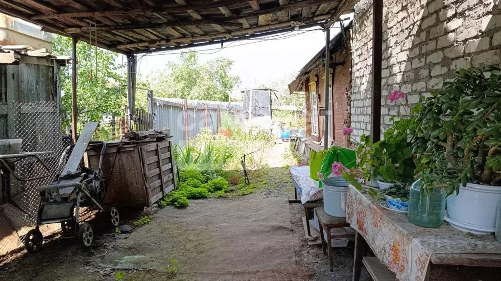 Дом в Оренбургская область, Бузулук Гражданская ул. (24 м) - Фото 1