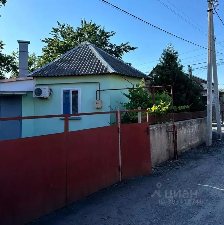 Дом в Ростовская область, Азов Азовский район, ул. Яблочная (33 м) - Фото 0