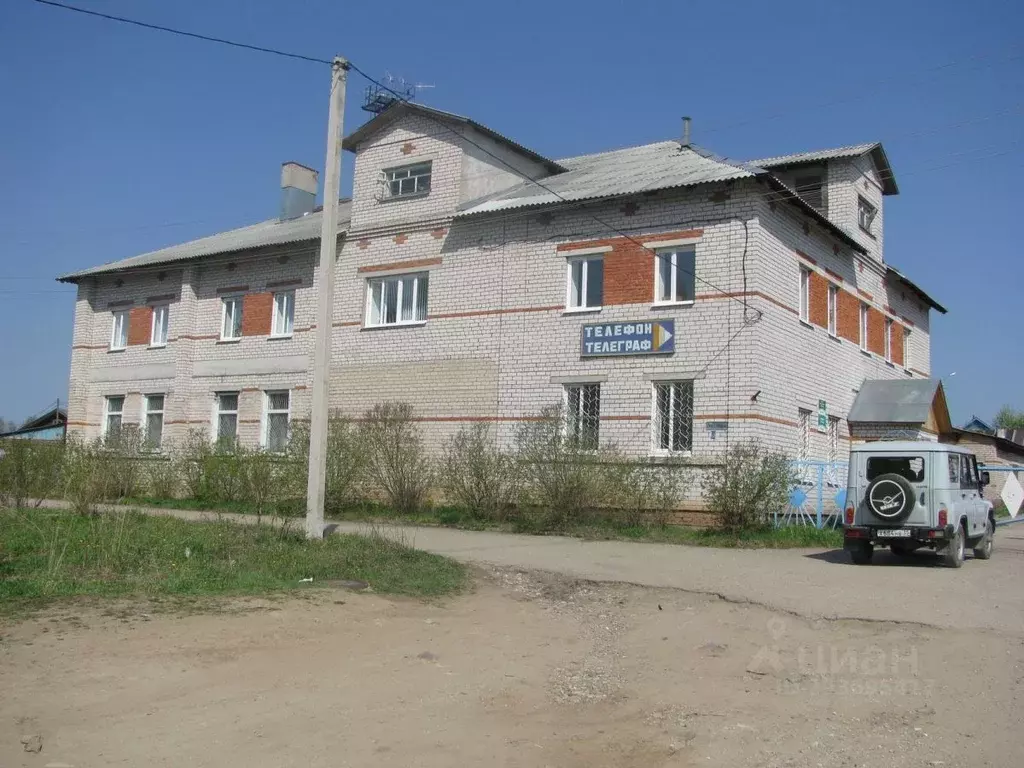 Помещение свободного назначения в Вологодская область, с. Сямжа ул. ... - Фото 1