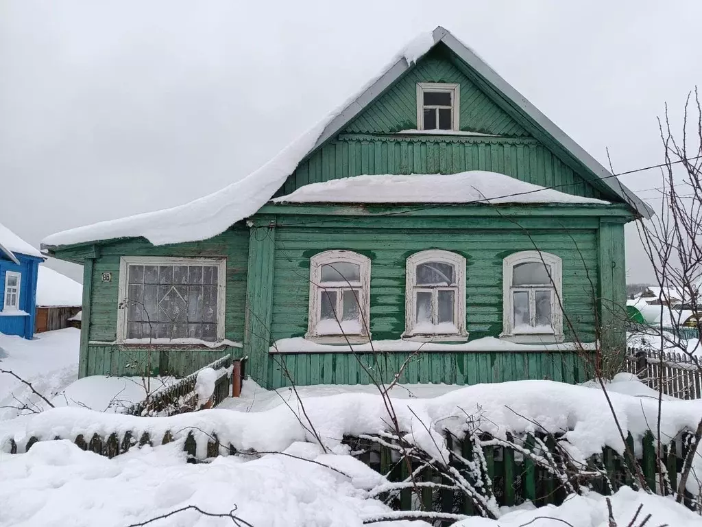 Дом в Новгородская область, Валдайский район, Едровское с/пос, с. ... - Фото 1