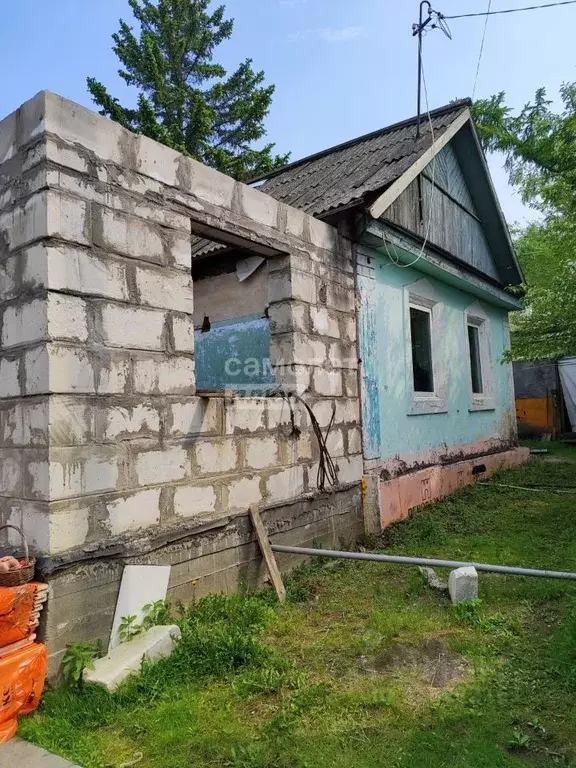 Дом в Хабаровский край, Хабаровск Верхнебазовая ул., 2А (40 м) - Фото 1