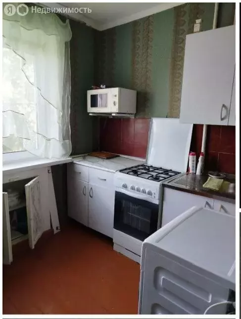 3-комнатная квартира: Новокуйбышевск, Киевская улица, 3 (51 м) - Фото 0