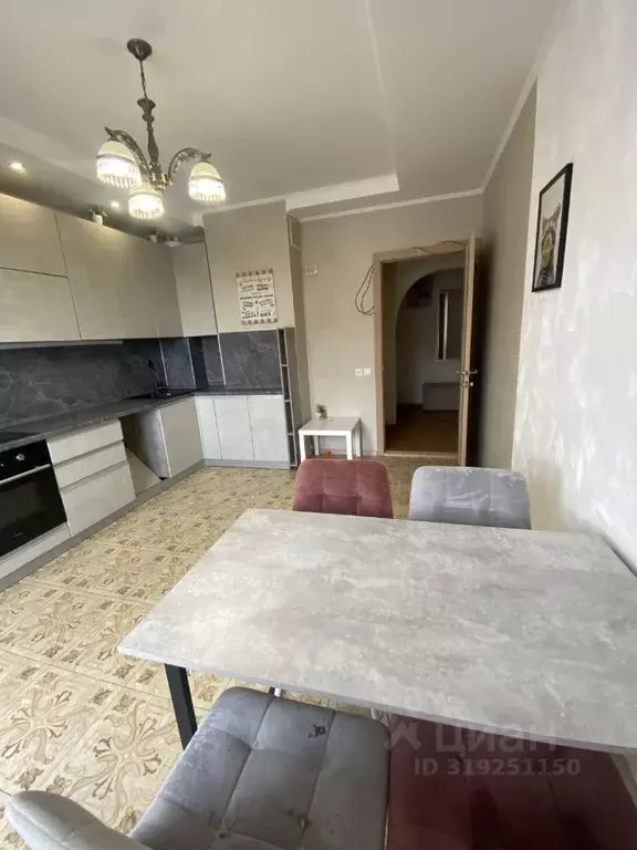 3-к кв. Ульяновская область, Ульяновск Киевский бул., 13к2 (70.0 м) - Фото 1