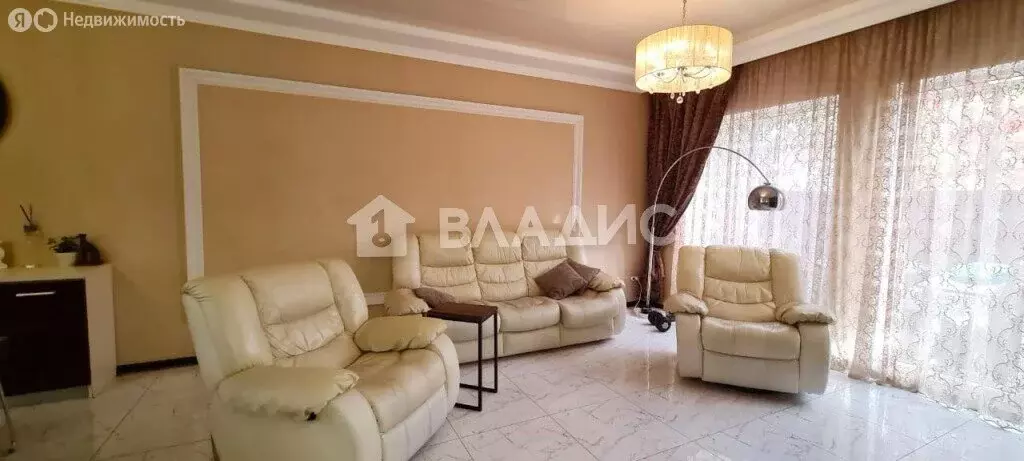 Дом в Калининград, Староорудийная улица (200 м) - Фото 0