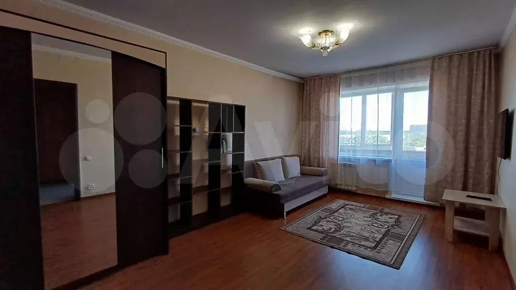 1-к. квартира, 38 м, 7/9 эт. - Фото 1