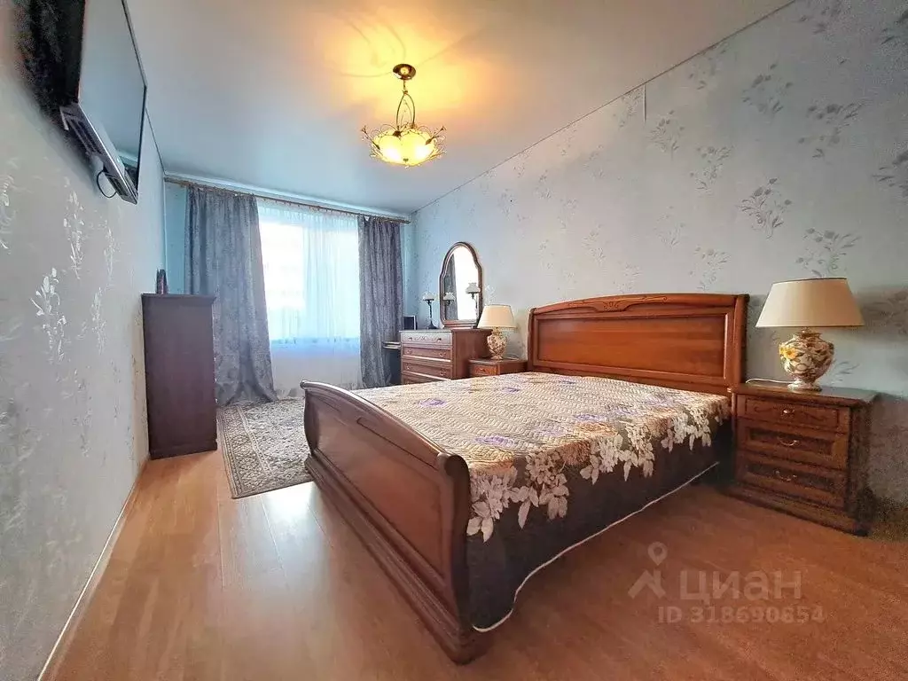 2-к кв. Калининградская область, Калининград Бассейная ул., 38 (70.0 ... - Фото 1