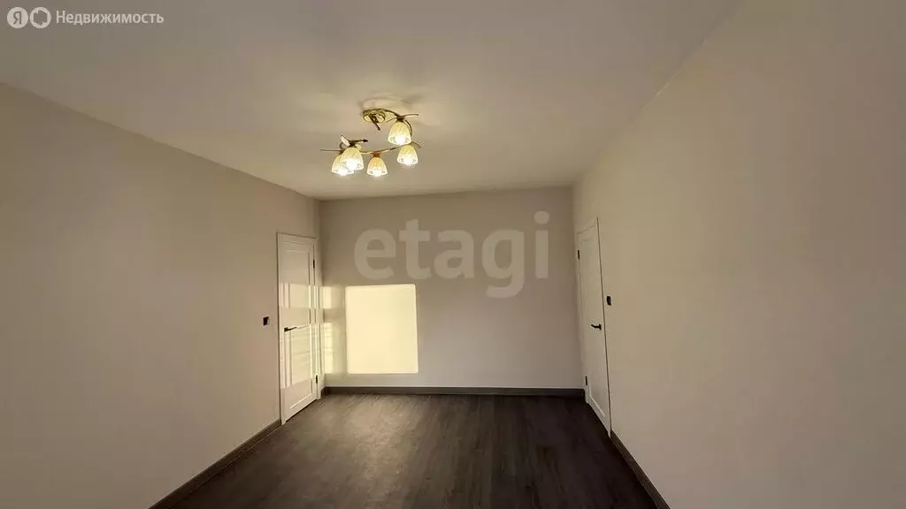 2-комнатная квартира: Якутск, 202-й микрорайон, 16 (56.2 м) - Фото 2