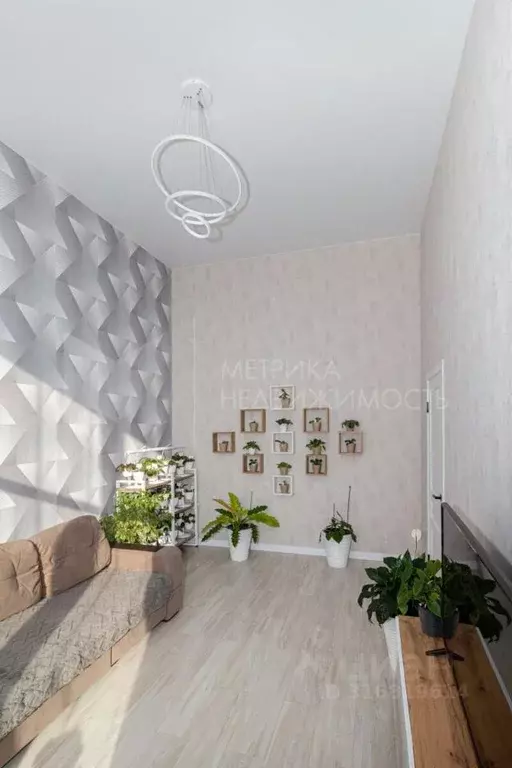 2-к кв. Тюменская область, Тюмень ул. Геннадия Куцева, 1 (59.1 м) - Фото 0