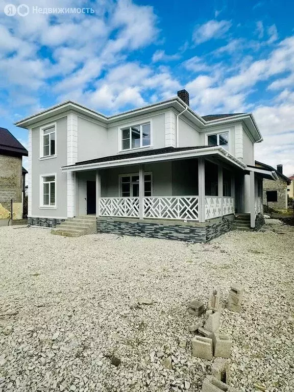 Дом в село Витязево, Белореченская улица (300 м) - Фото 1
