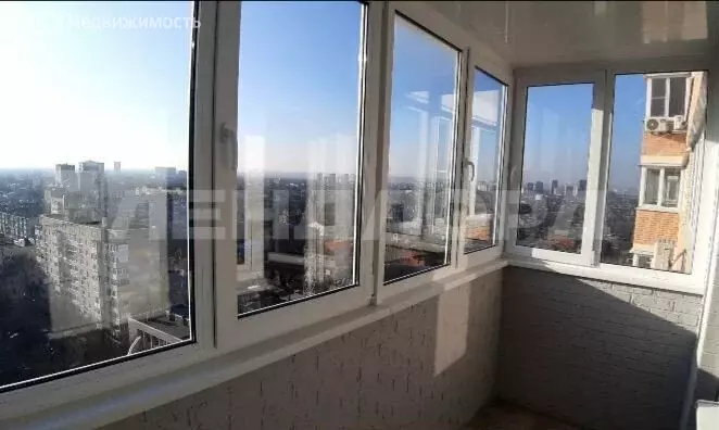 Квартира-студия: Батайск, улица Крупской, 1к1 (36.4 м) - Фото 0