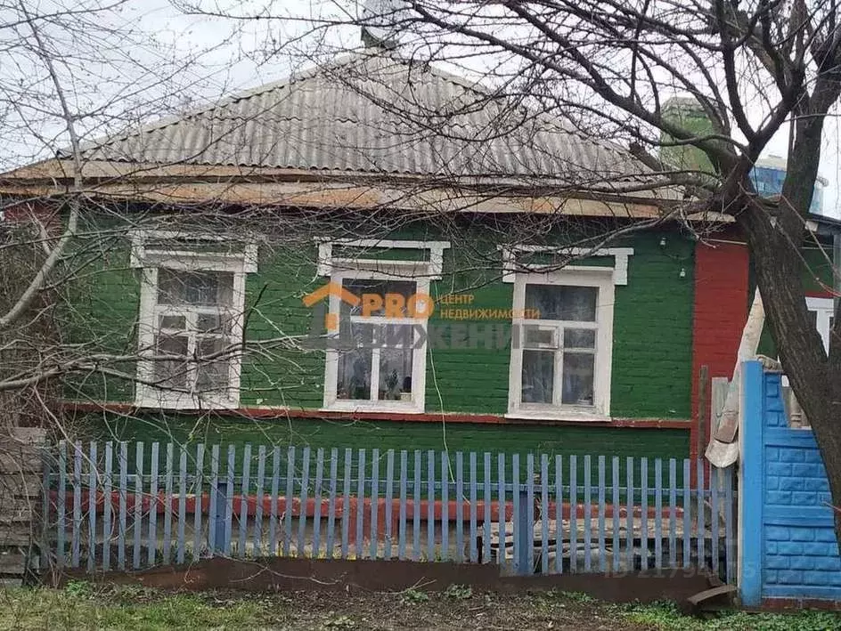Дом в Белгородская область, Белгород ул. Апанасенко (65 м) - Фото 0
