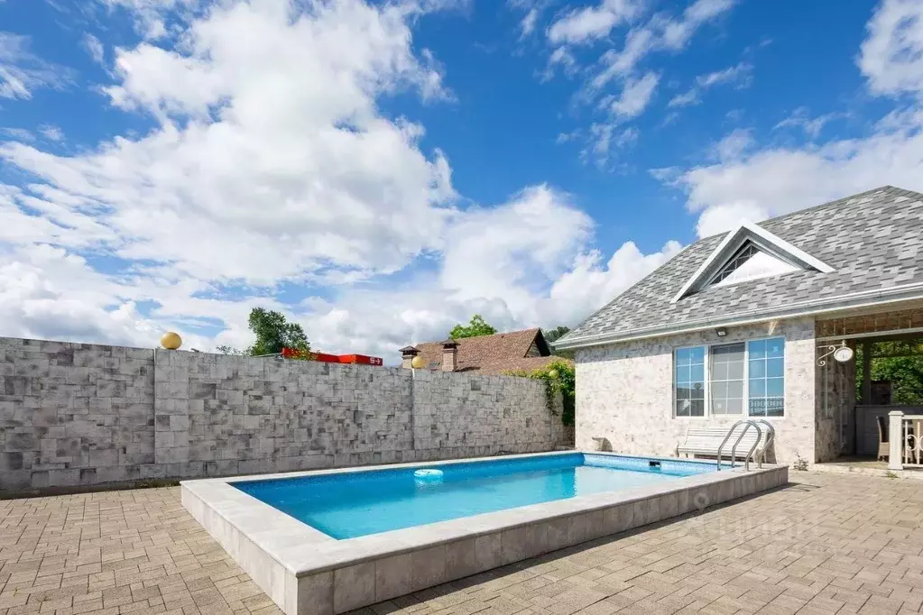 Дом в Краснодарский край, Сочи городской округ, с. Бестужевское  (300 ... - Фото 2