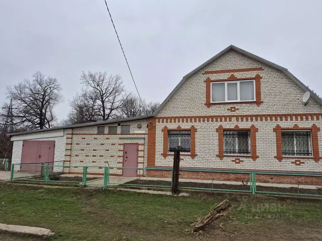 Дом в Саратовская область, Энгельс Короткая ул. (90 м) - Фото 2