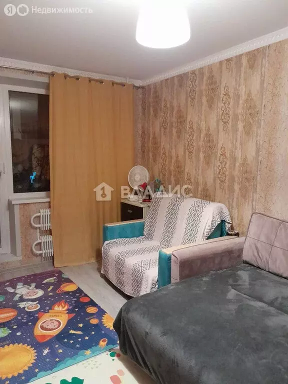 1-комнатная квартира: Строитель, Октябрьская улица, 25 (34 м) - Фото 1