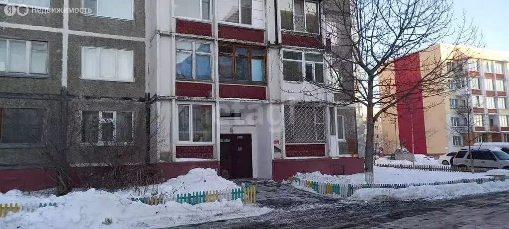 3-комнатная квартира: Петропавловск-Камчатский, Дальневосточная улица, ... - Фото 1
