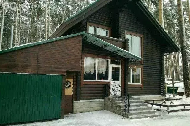 Дом в село Тимирязевское, Комсомольская улица (170 м) - Фото 0