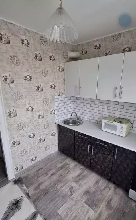 2-к. квартира, 41 м, 1/5 эт. - Фото 0